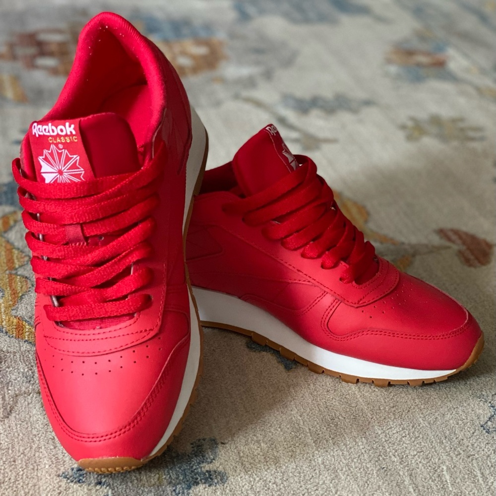 Adult Unisex Reebok Sneakers